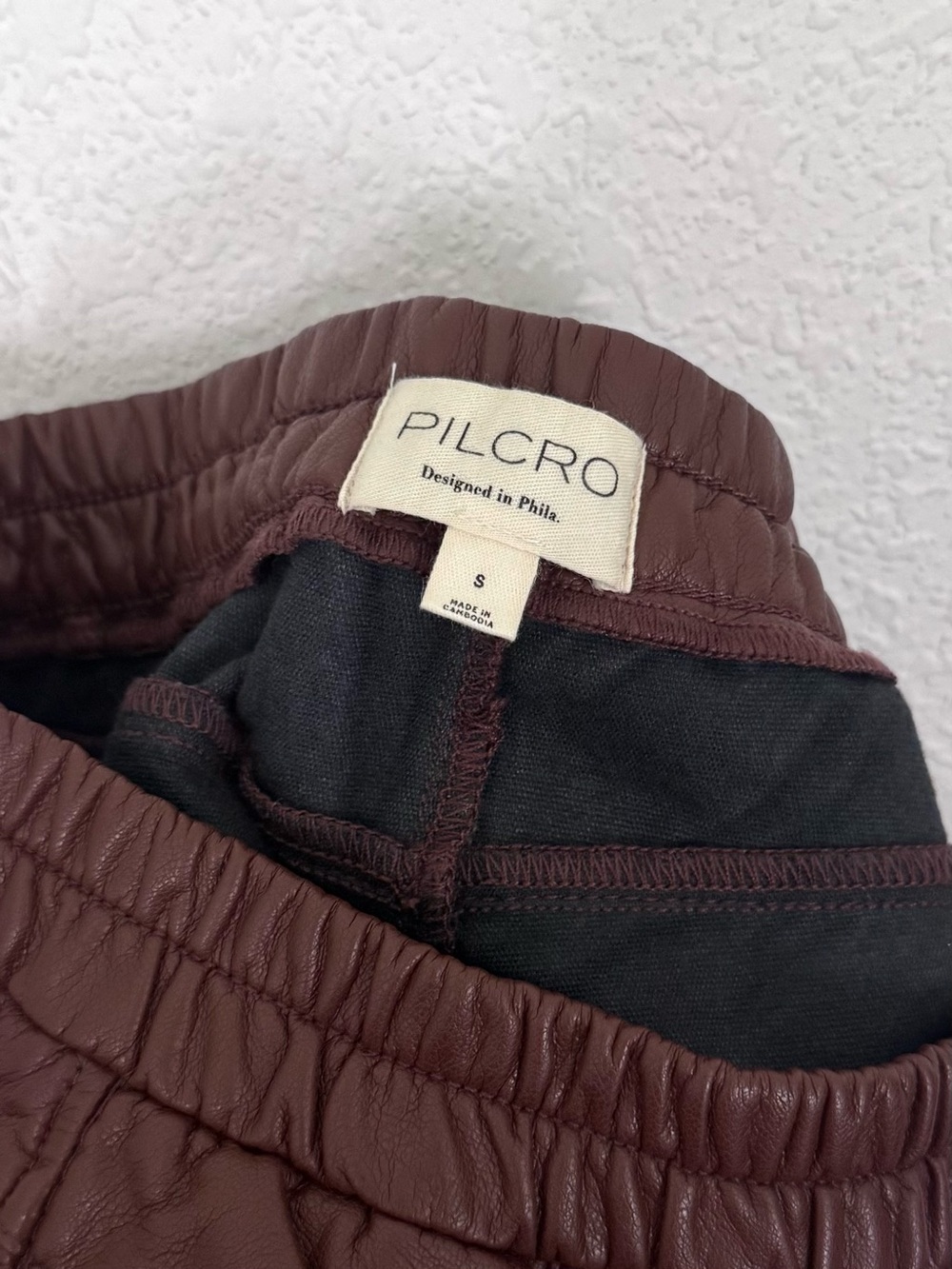 Pilcro Anthropologie Izzie Faux Leather Ankle Barrel Pant Plum Brown Size Small - Picture 6 of 7